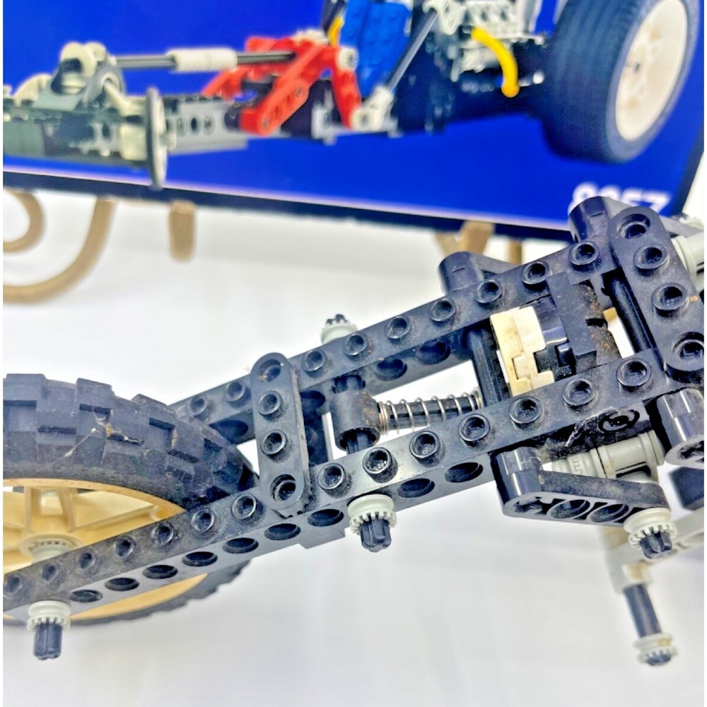 Vintage 1993 LegoTechnique Street Chopper,100% complete,384 pieces,box,instructi - Picture 7 of 16